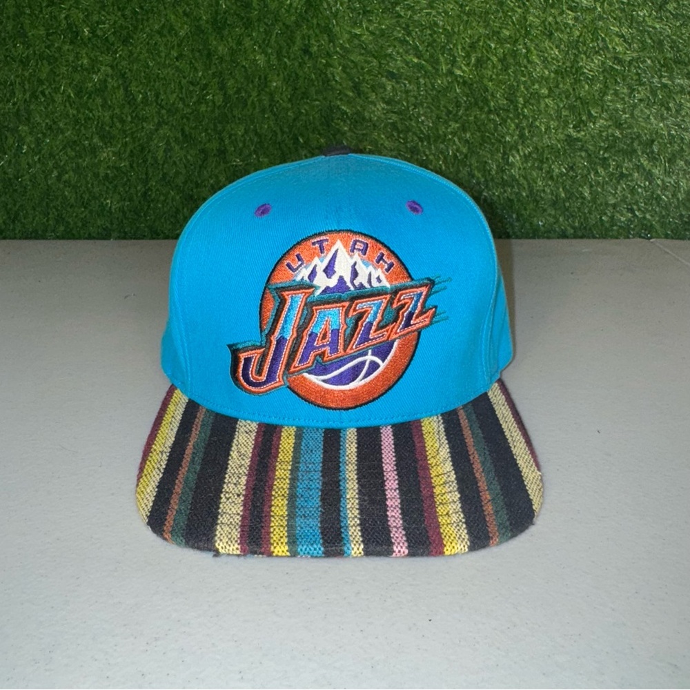 Mitchell & Ness Teal Utah Jazz Hat with Multicolor Brim
